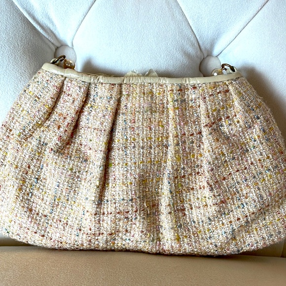 Violette Nozieres VINTAGE Tweed leather small pieces decorative flower pearls - Picture 9 of 17